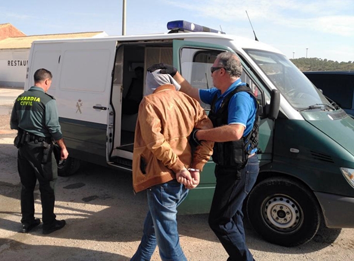 Cae una banda criminal dedicada al atraco de bancos que operó en Cáceres