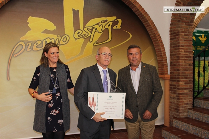Los Premios Espiga eligen los mejores jamones y cavas extremeños