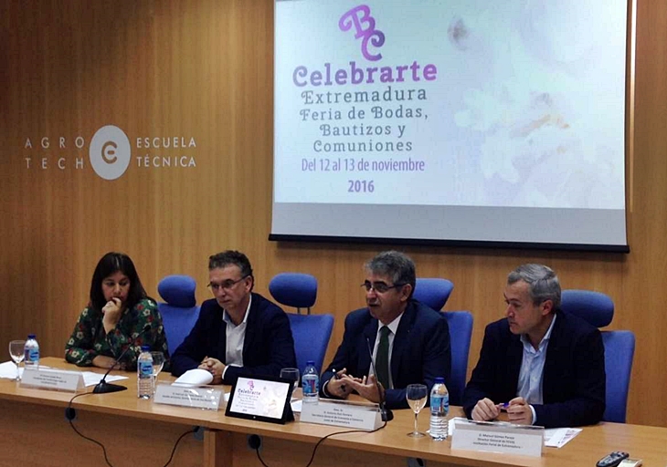 Extremadura se va este fin de semana de bodas, bautizos y comuniones