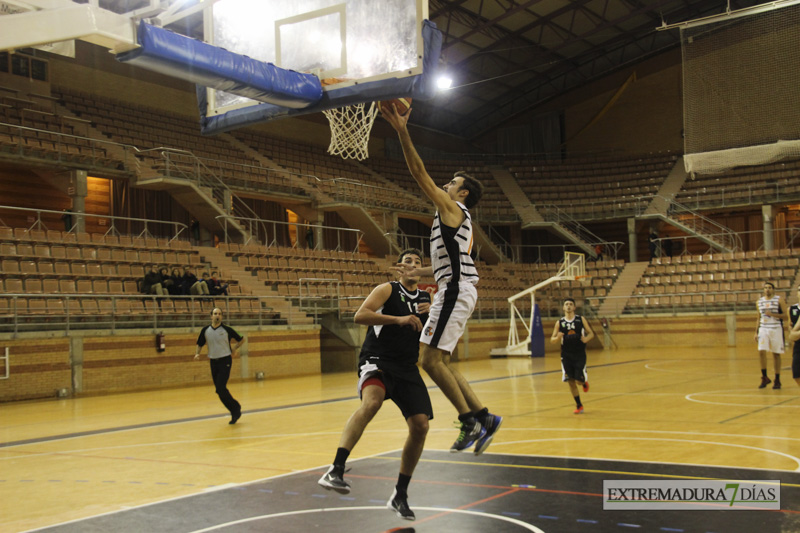 Imágenes del BCB 88 - 71 FM Mérida