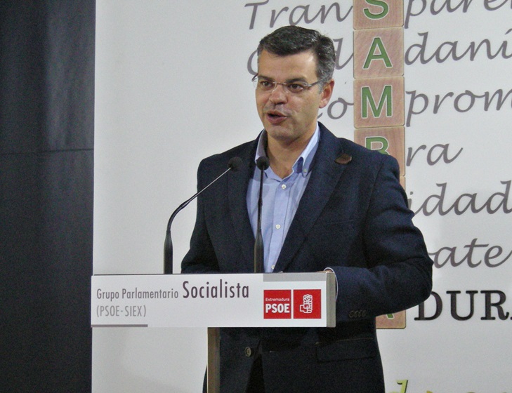 PSOE reclama a Rajoy un Plan Especial de Empleo para Extremadura
