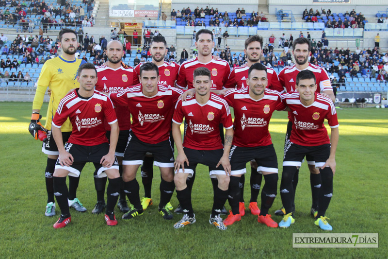 Imágenes del CD Badajoz 3 - 0 UD Montijo
