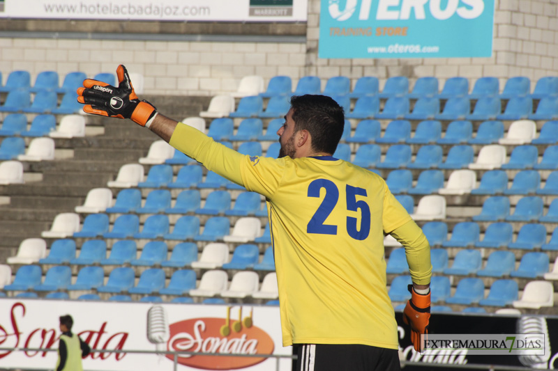 Imágenes del CD Badajoz 3 - 0 UD Montijo