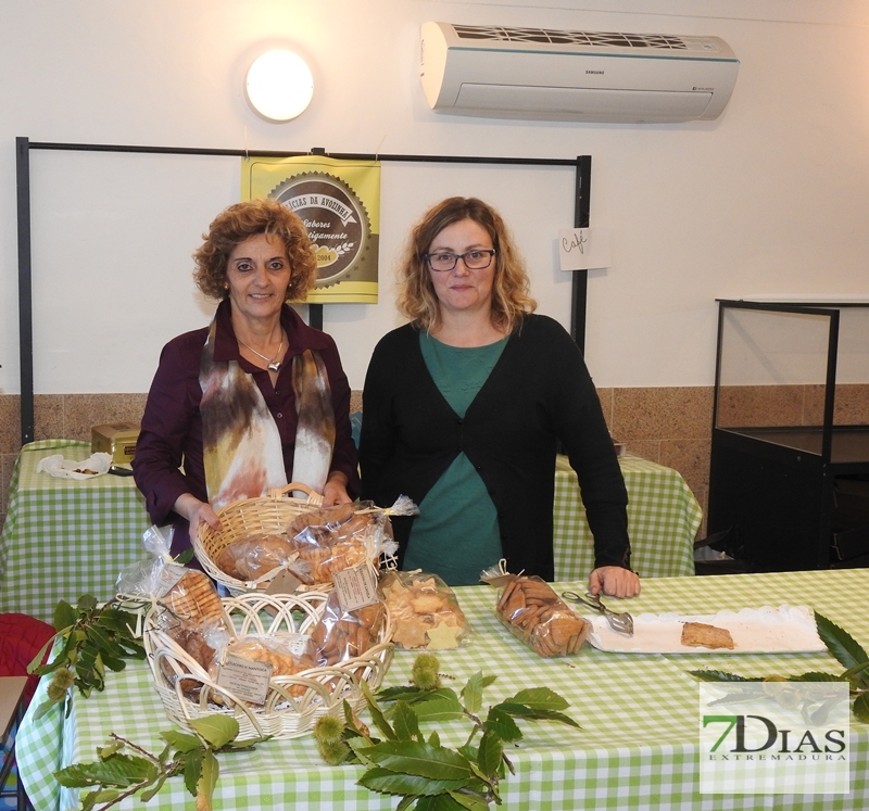 Ambiente en la XXXIII edición de la Feria de la Castaña de Marvao