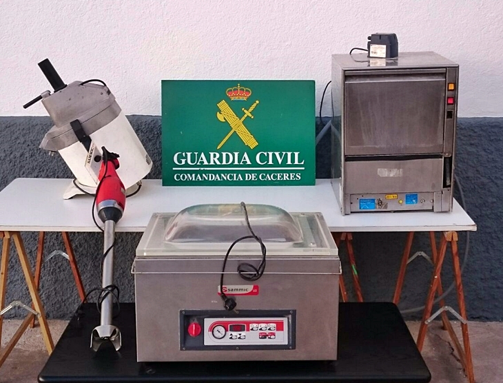 Operación contra el robo en establecimientos públicos