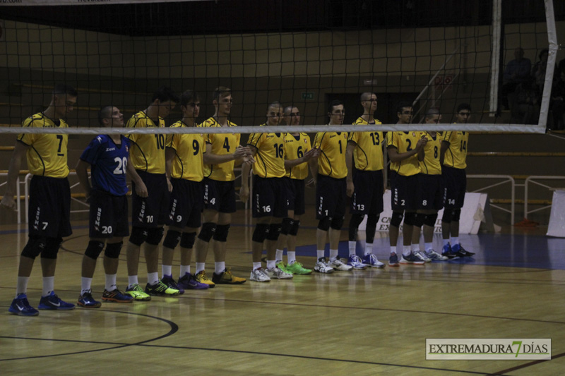 Imágenes del Pacense Voleibol - CyL Palencia