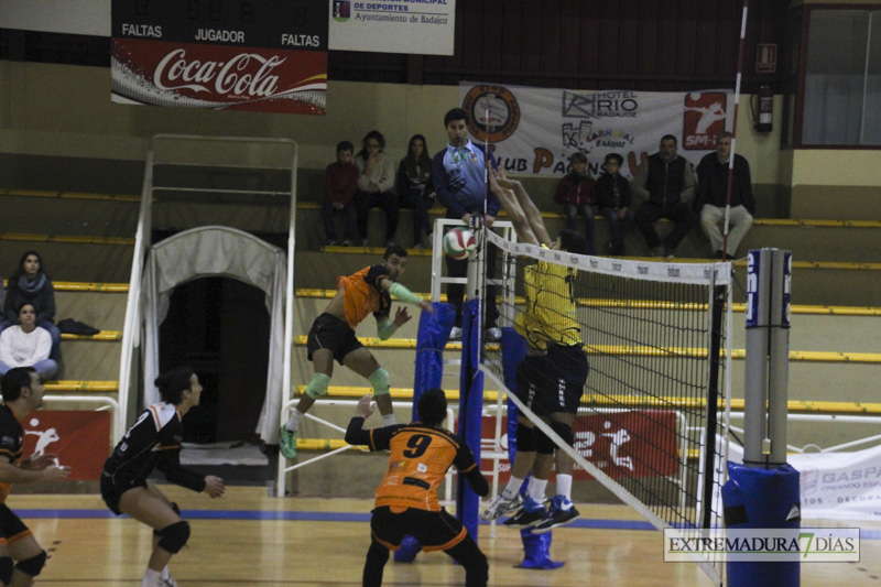 Imágenes del Pacense Voleibol - CyL Palencia