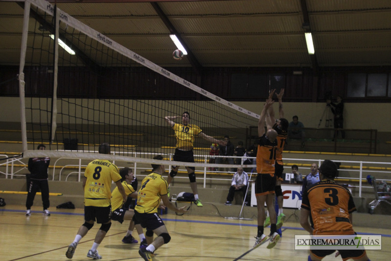 Imágenes del Pacense Voleibol - CyL Palencia