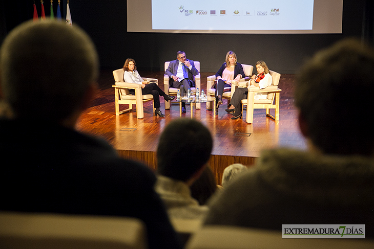 Imágenes de la presentación de &#39;Lanzadera Empleo Campomaior&#39;