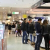 A pesar de la lluvia Badajoz sale a la calle para vivir el Black Friday