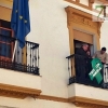 Lazos verdes en solidaridad con la familia de Manuela Chavero