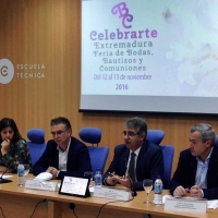 Extremadura se va este fin de semana de bodas, bautizos y comuniones