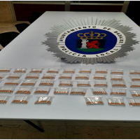 Intervenidas 48 bolsas de cigarrillos en un bar de Badajoz