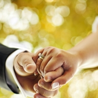 Extremadura se va este fin de semana de bodas, bautizos y comuniones