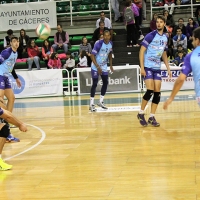 El Electrocash Cáceres busca su primera victoria en Castellón