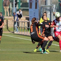 El Santa Teresa amarra un valioso punto frente a uno de “los gallitos” de la Liga