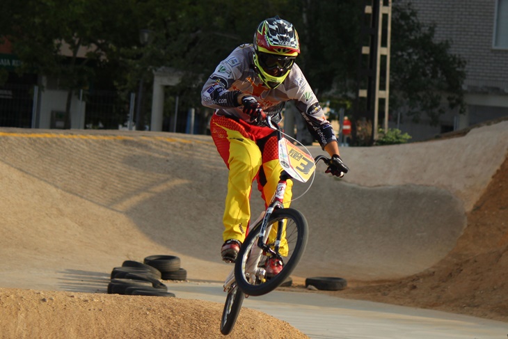 El extremeño Rubén Tanco impartirá un Clinic de BMX en Granada