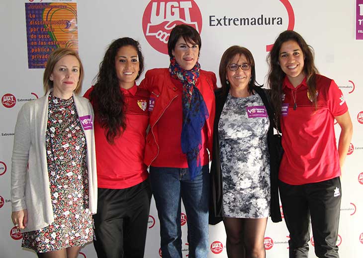 El Santa Teresa participa en unas jornadas sobre la mujer