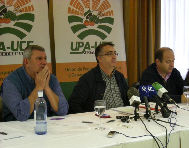 UPA: &quot;El trato policial recibido es indignante&quot;