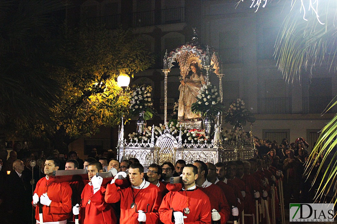 La Mártir Santa Eulalia procesiona por las calles de Mérida
