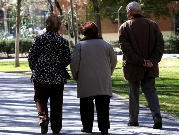 La importancia de prevenir las caídas en las personas mayores
