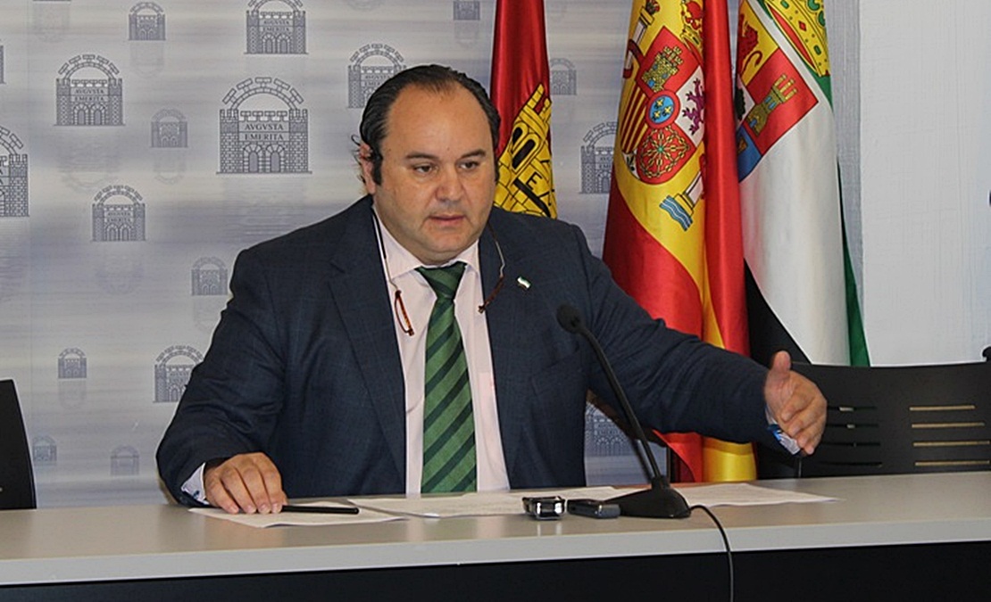PP Mérida: “Prorrogar el presupuesto demuestra la incapacidad política del PSOE”