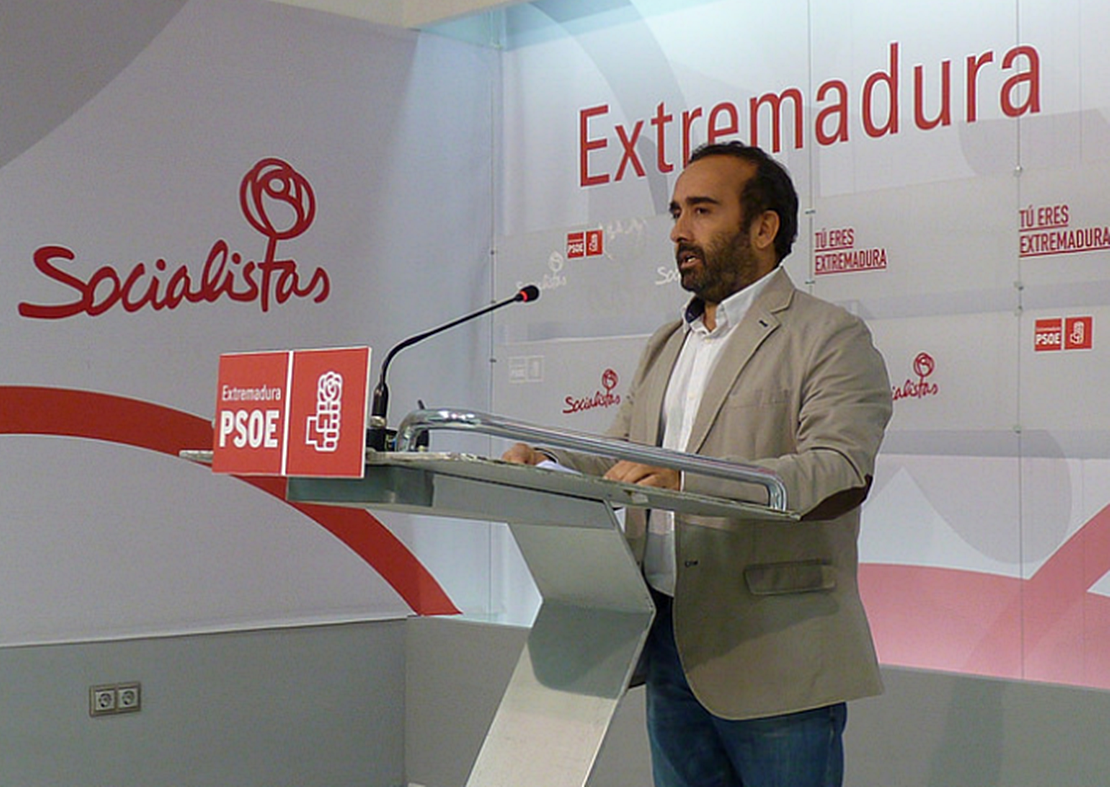 PSOE invita a Podemos a trabajar en los presupuestos