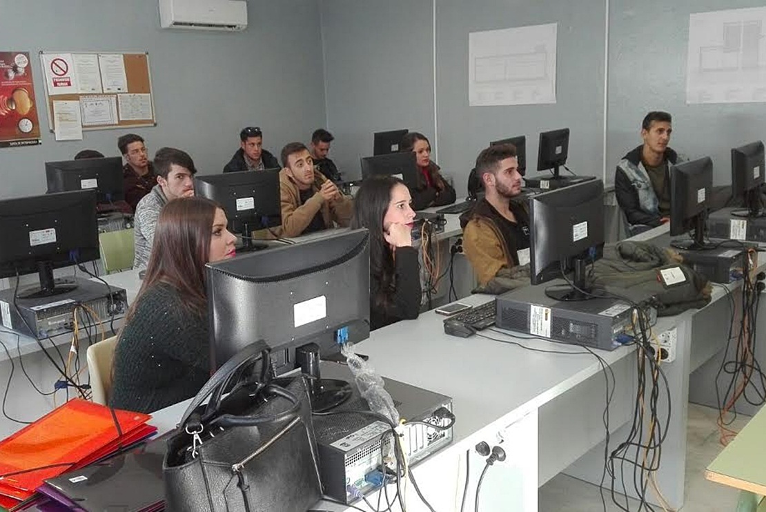 16 alumnos terminan su formación en Aprendizext