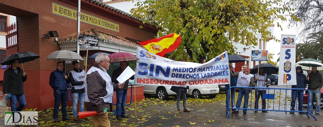 SUP:  Con el número de efectivos que hay, “Badajoz no está segura”