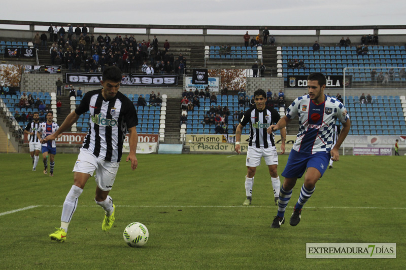 Imágenes del Club Deportivo Badajoz 2 - 0 Arroyo CP