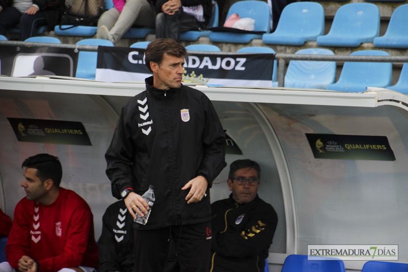 Imágenes del Club Deportivo Badajoz 2 - 0 Arroyo CP