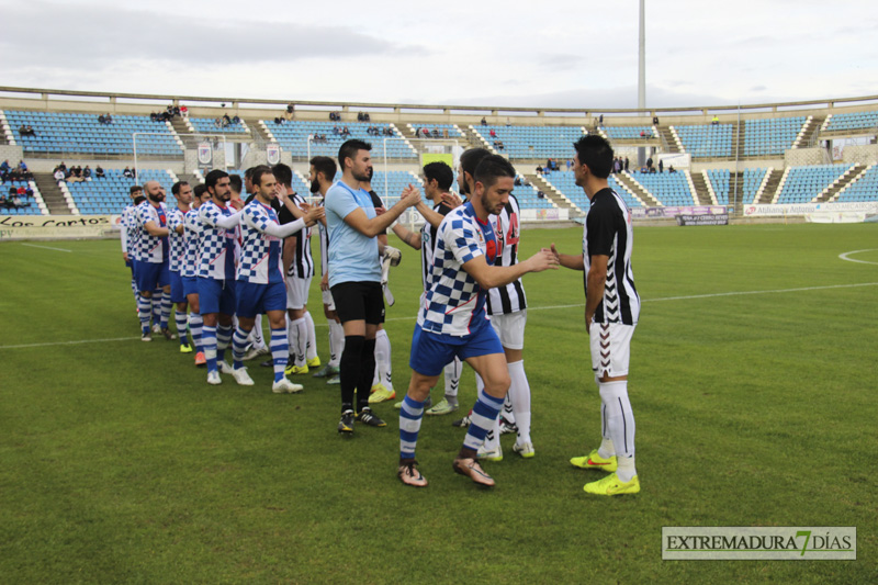 Imágenes del Club Deportivo Badajoz 2 - 0 Arroyo CP
