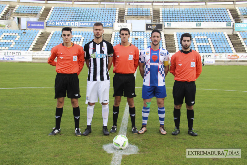 Imágenes del Club Deportivo Badajoz 2 - 0 Arroyo CP
