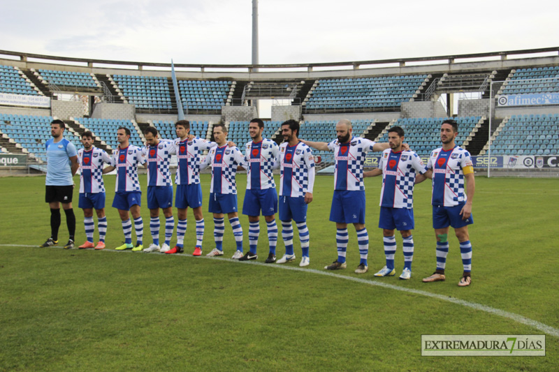 Imágenes del Club Deportivo Badajoz 2 - 0 Arroyo CP