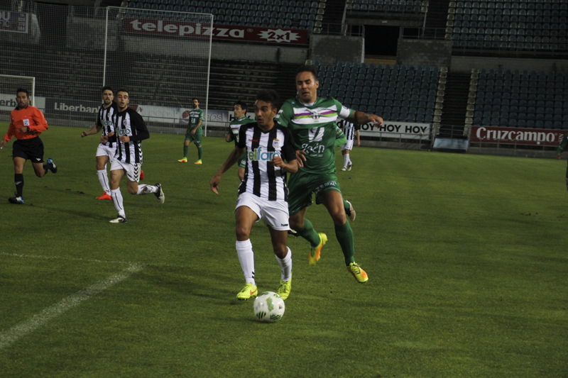 Imágenes del CD Badajoz 4 - 0 At. Mancha Real