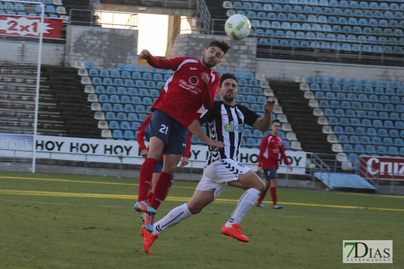 Imágenes del CD Badajoz 4 - 0 At. Pueblonuevo
