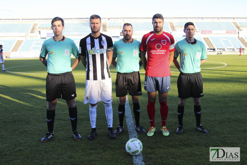 Imágenes del CD Badajoz 4 - 0 At. Pueblonuevo