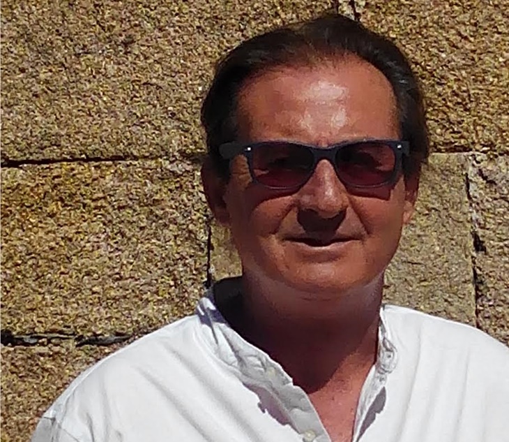 El extremeño Fernando Lumbreras presenta su última novela