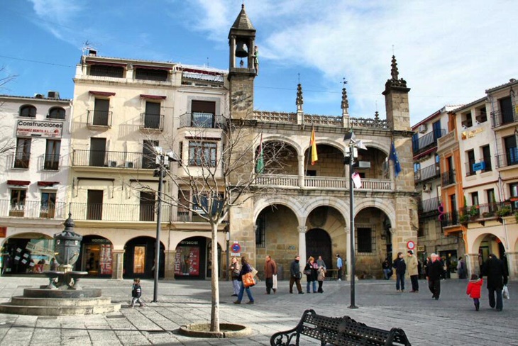 Podemos denuncia falta de diálogo en los Presupuestos de Plasencia