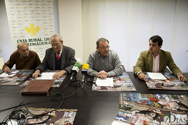 Amigos de Badajoz presenta su calendario 2017