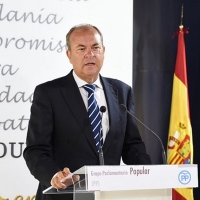 Monago: "La gestión sanitaria está en entredicho"