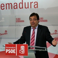 Vara propone abrir un profundo debate dentro del PSOE