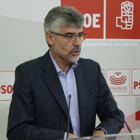 PSOE: “Morales debe entregar su acta de diputado por franquista”