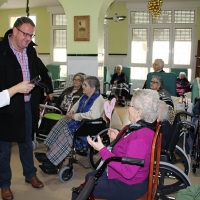 Solidaridad con los ancianos de Mérida