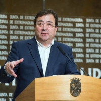 Vara hace balance de un año &quot;complicado pero con muchos retos&quot;