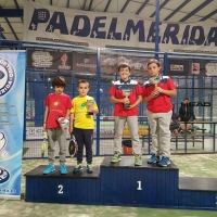 Cáceres abre el Circuito Extremeño de Menores 2017 de pádel