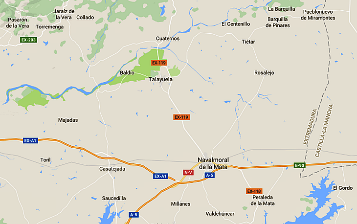 Cinco personas heridas en una colisión múltiple de cuatro vehículos