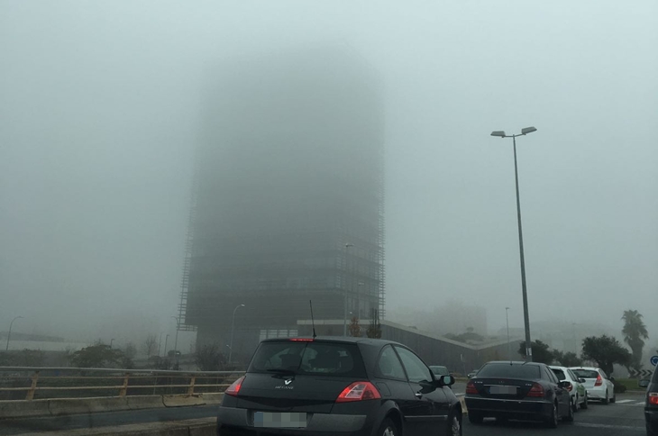 Las densas nieblas obligan a instalar la alerta amarilla en la región