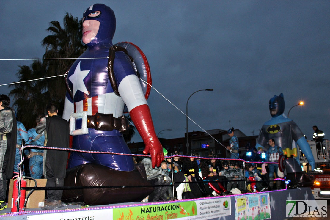 La cabalgata de Reyes reparte felicidad en Mérida