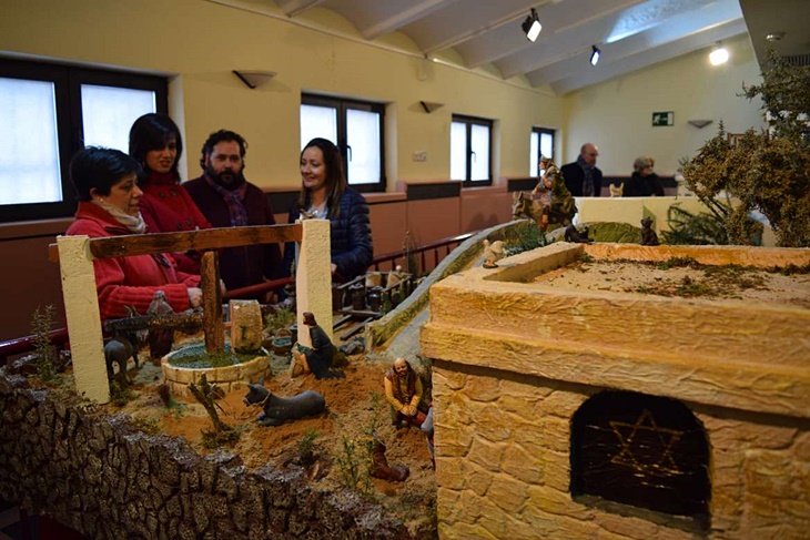 8.000 piezas hacen del Belén de Jerez el más grande del mundo en su género